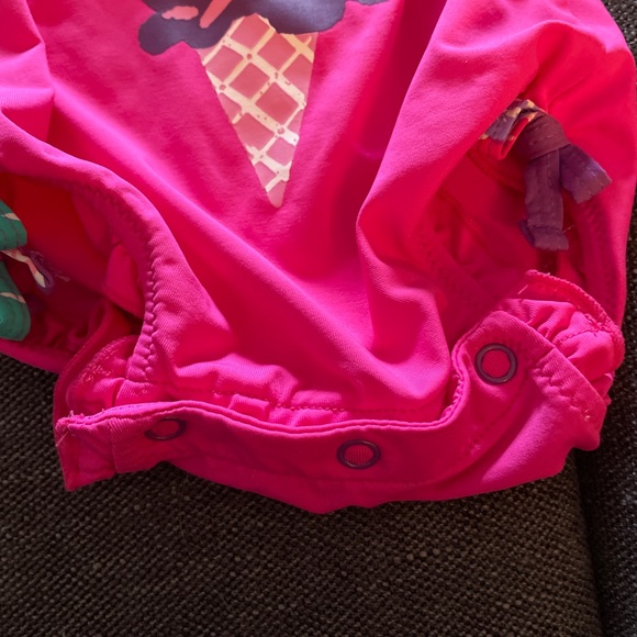 Hatley baby rash guard swim 6-9 months - Picture 3 of 5